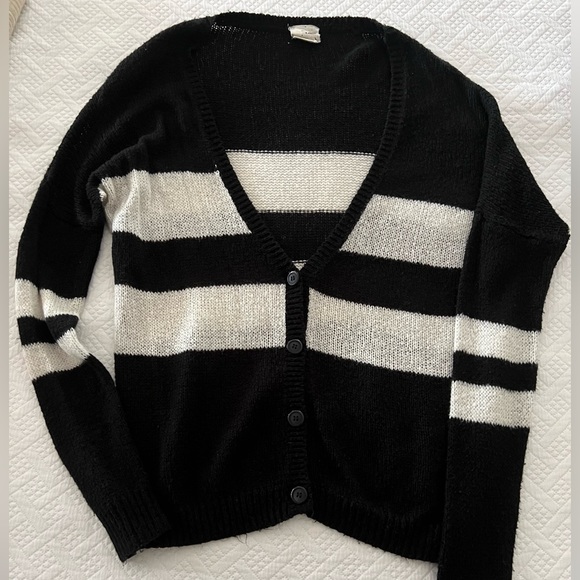 Urban Outfitters Sweaters - Urban Outfitters Cardigan